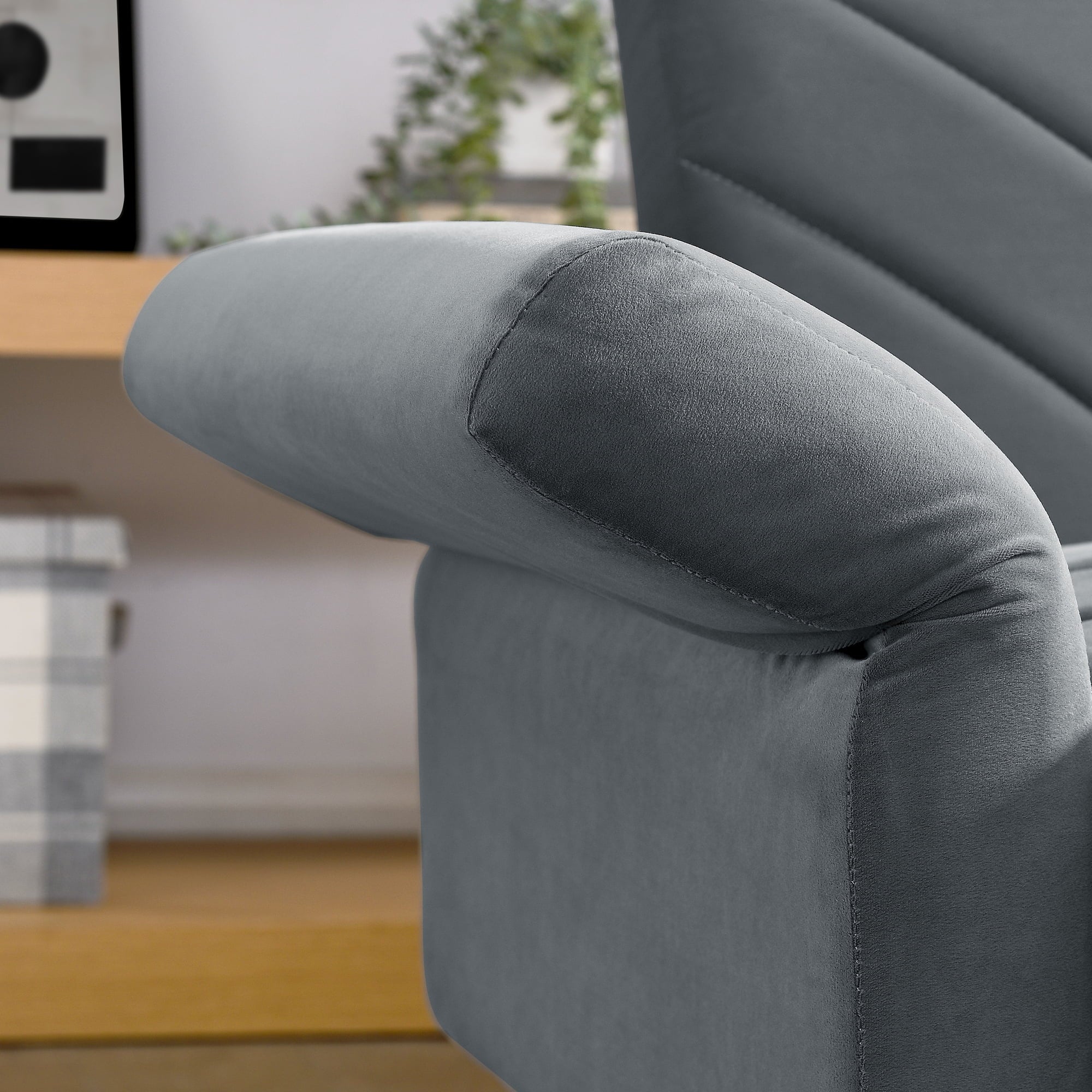 Furnibear 87in Futon Sofa Bed, Velvet Fabric Comfy Futon Couch Bed, Convertible Sleeper Sofa with Adjustable Backrestand Armrests, Modern Loveseat Sleeper for Living Room, Bedroom