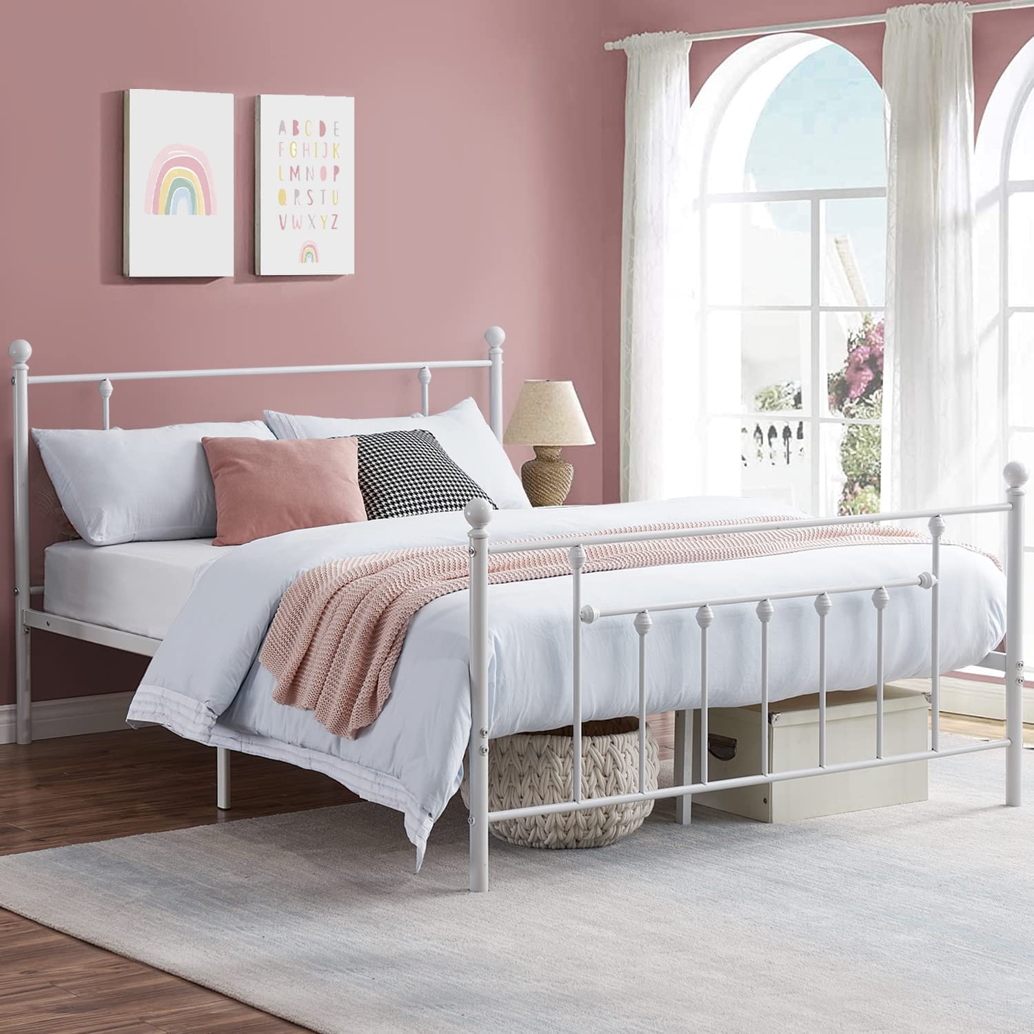 Queen Size Metal Platform Bed Frame with Headboard,White