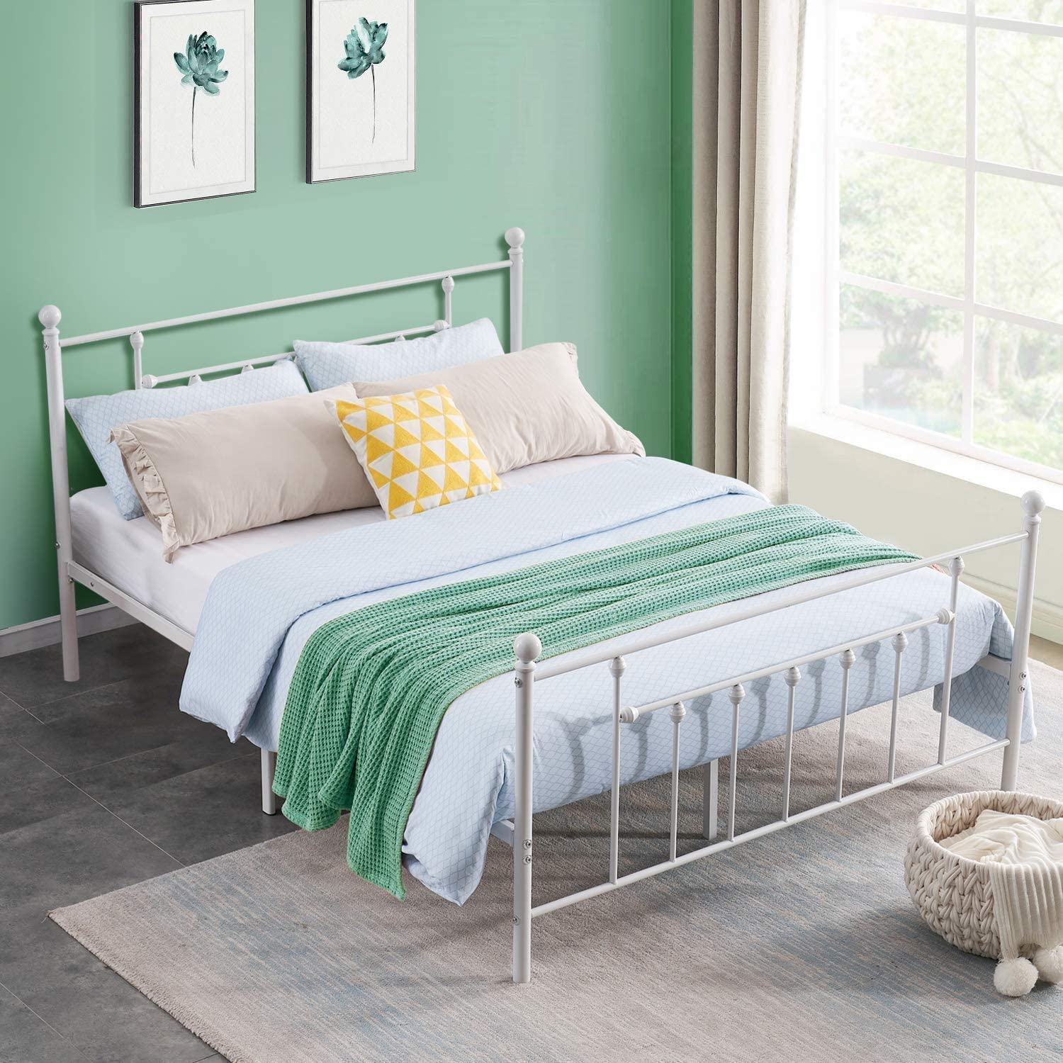 Queen Size Metal Platform Bed Frame with Headboard,White