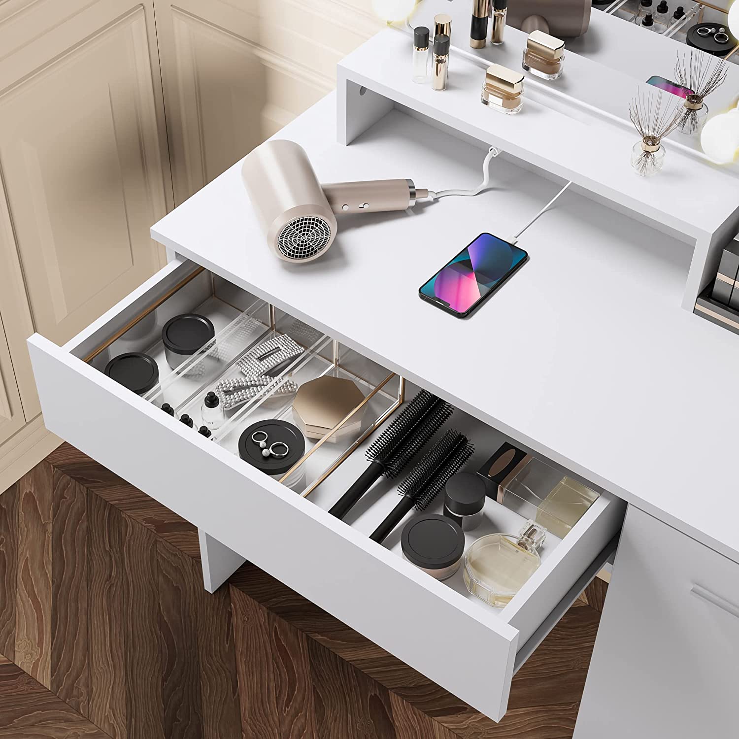 Vanity Desk with Lighted Mirror,Makeup Vanity with Lights